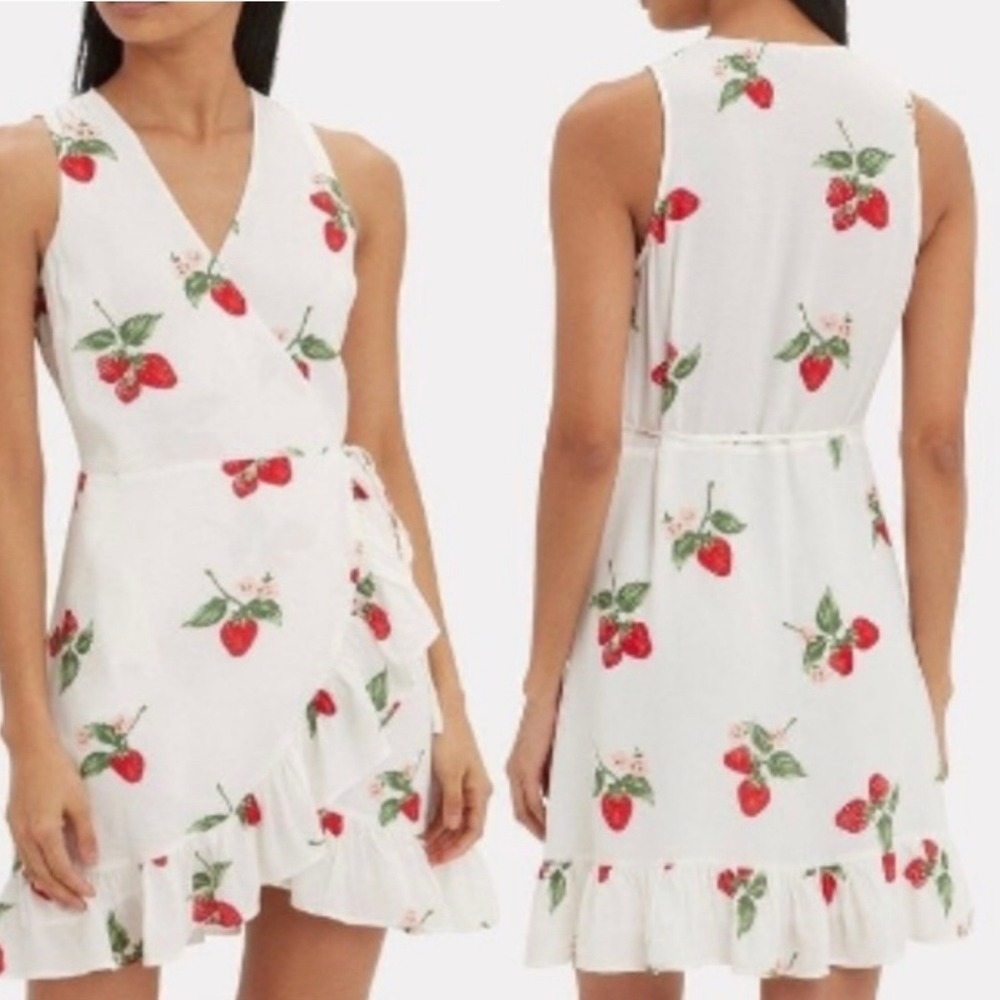 Rails Madison Whiteโ Sleeveless Strawberry Print Wrap Ruffle Mini Dress Casual